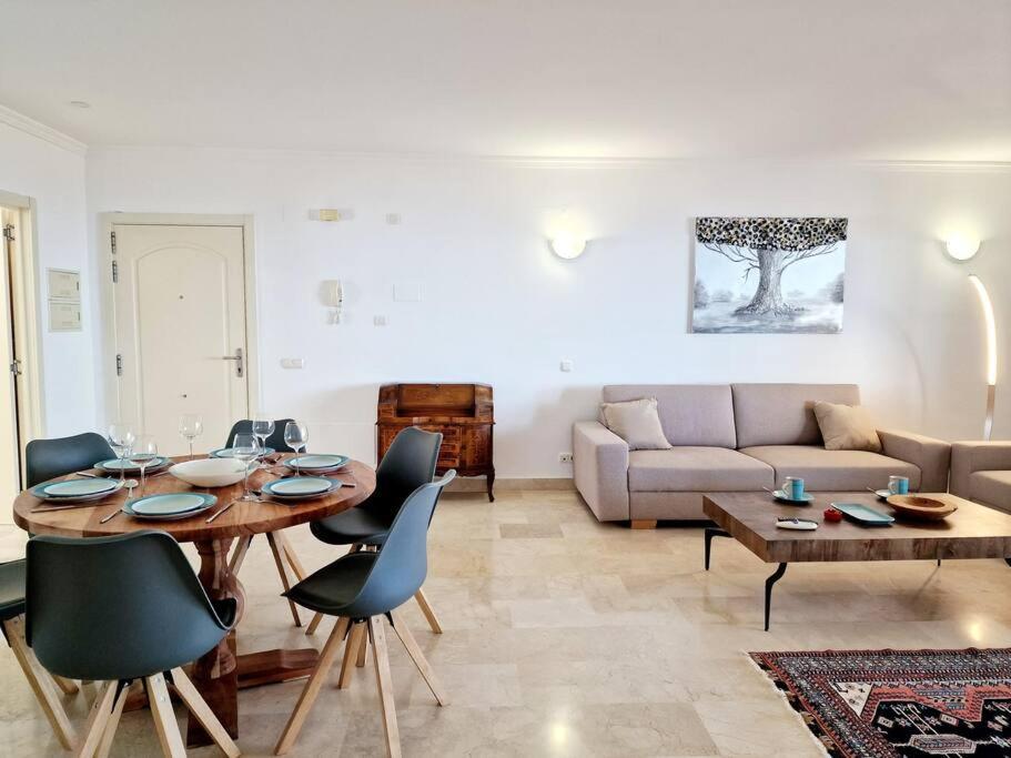 מיחאס Las Palmeras Seaviews מראה חיצוני תמונה