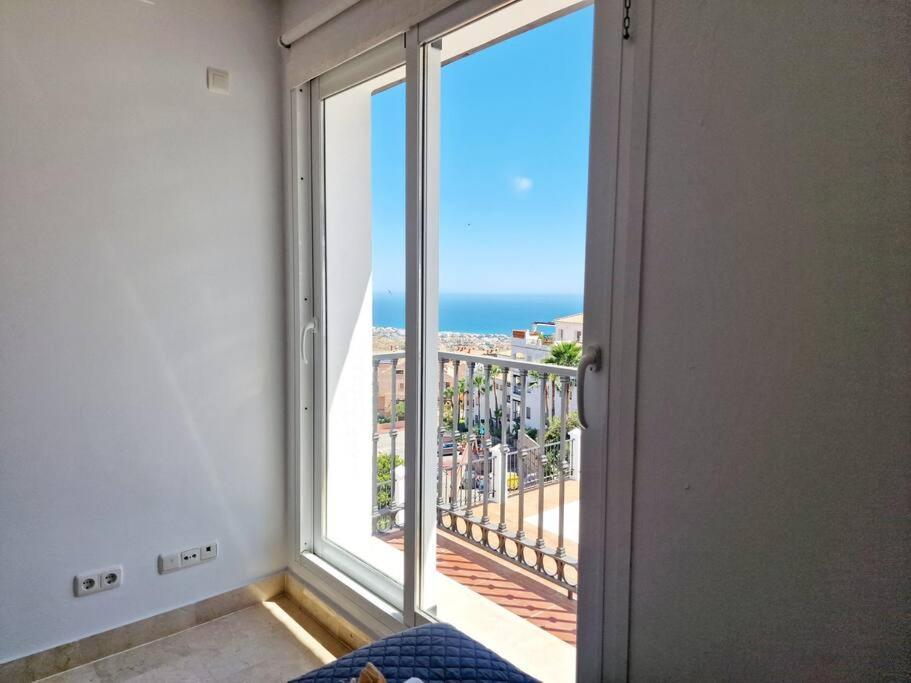 מיחאס Las Palmeras Seaviews מראה חיצוני תמונה